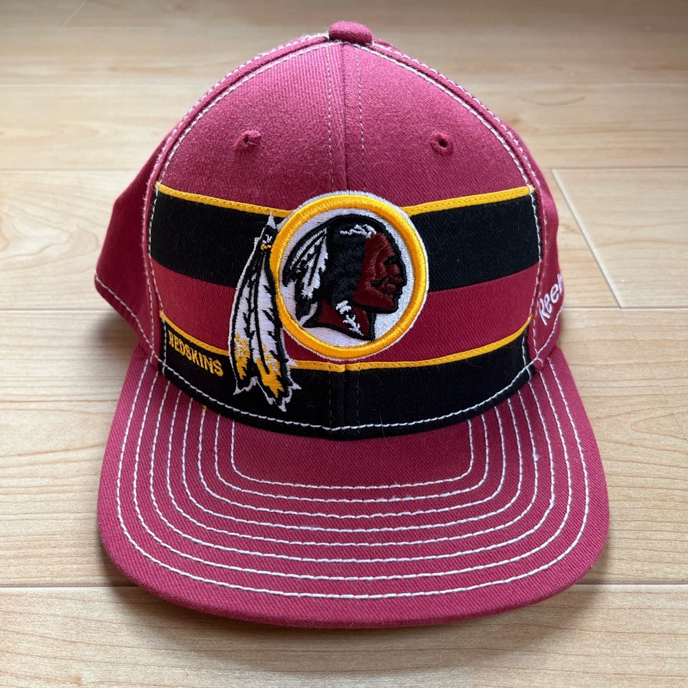 Washington Redskins Youth Small/Medium Fitted Flat Brim Hat